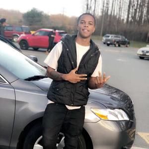 Meet your Posher, Antoine